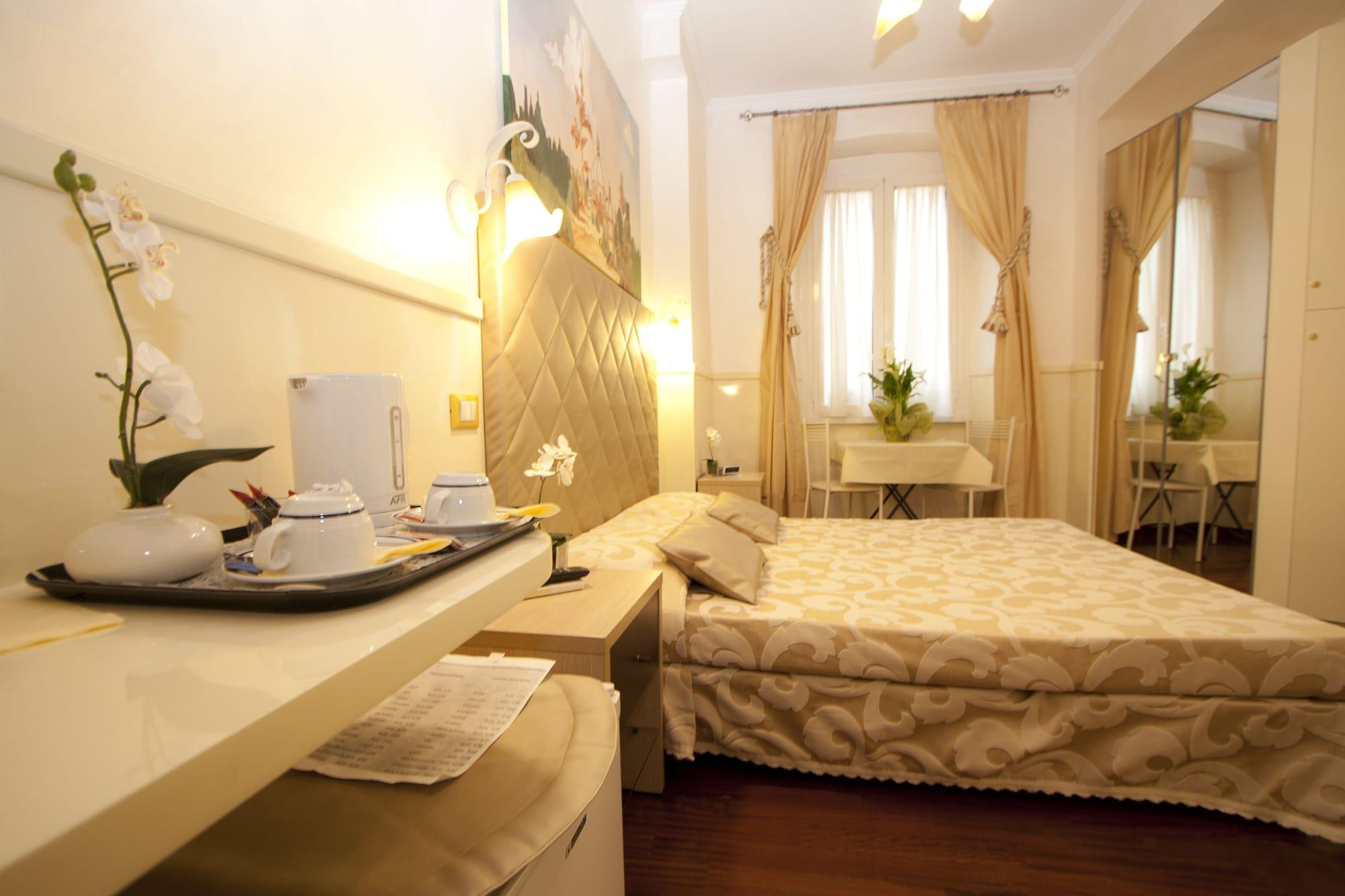 Le Suite Di Via Ottaviano - Suite In Rome B&B Экстерьер фото