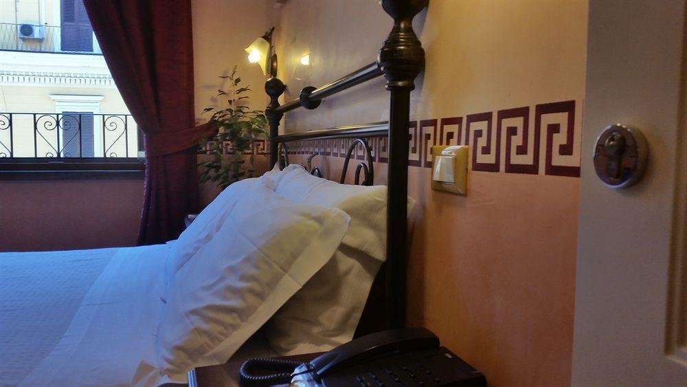 Le Suite Di Via Ottaviano - Suite In Rome B&B Экстерьер фото